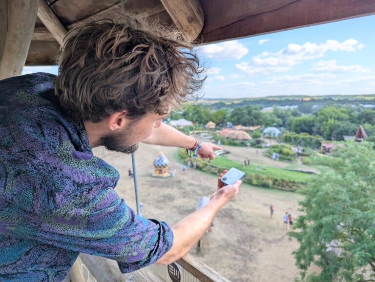 Buddycompass festival tracker for finding your friends