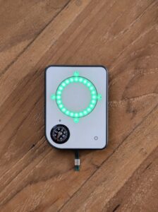 Buddycompass festival tracker with circular green lights